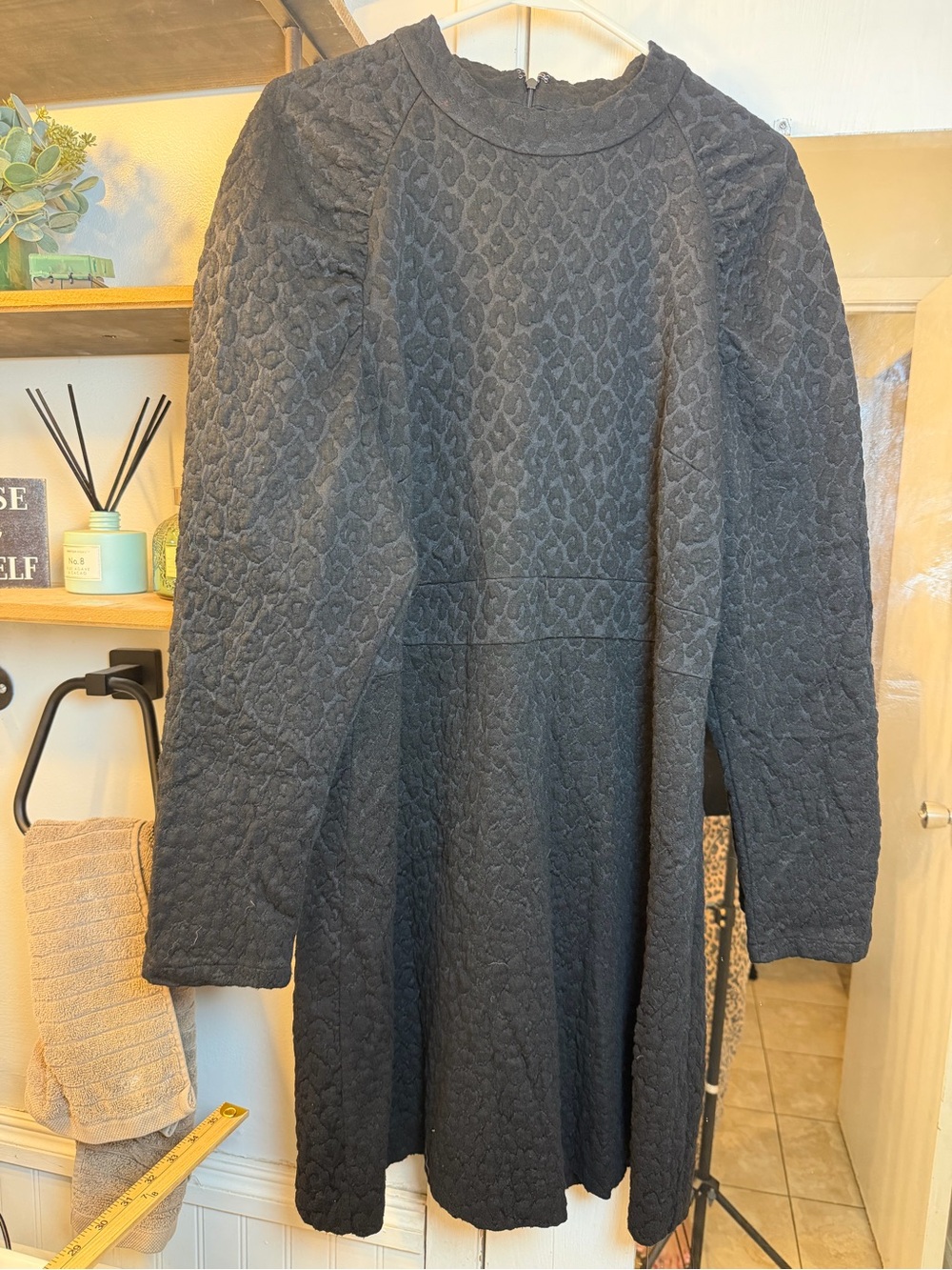 Ann Taylor Black Textured Midi Dress